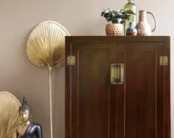Asiatischer Schrank Shanghai braun