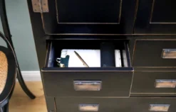 Asiatischer Schrank Shanghai schwarz