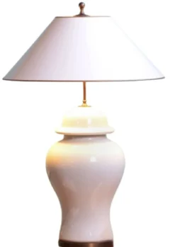 Edle Porzellanlampe in Weiß