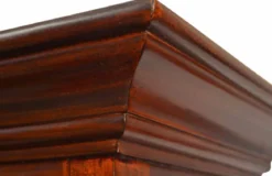 Englischer Bücherschrank