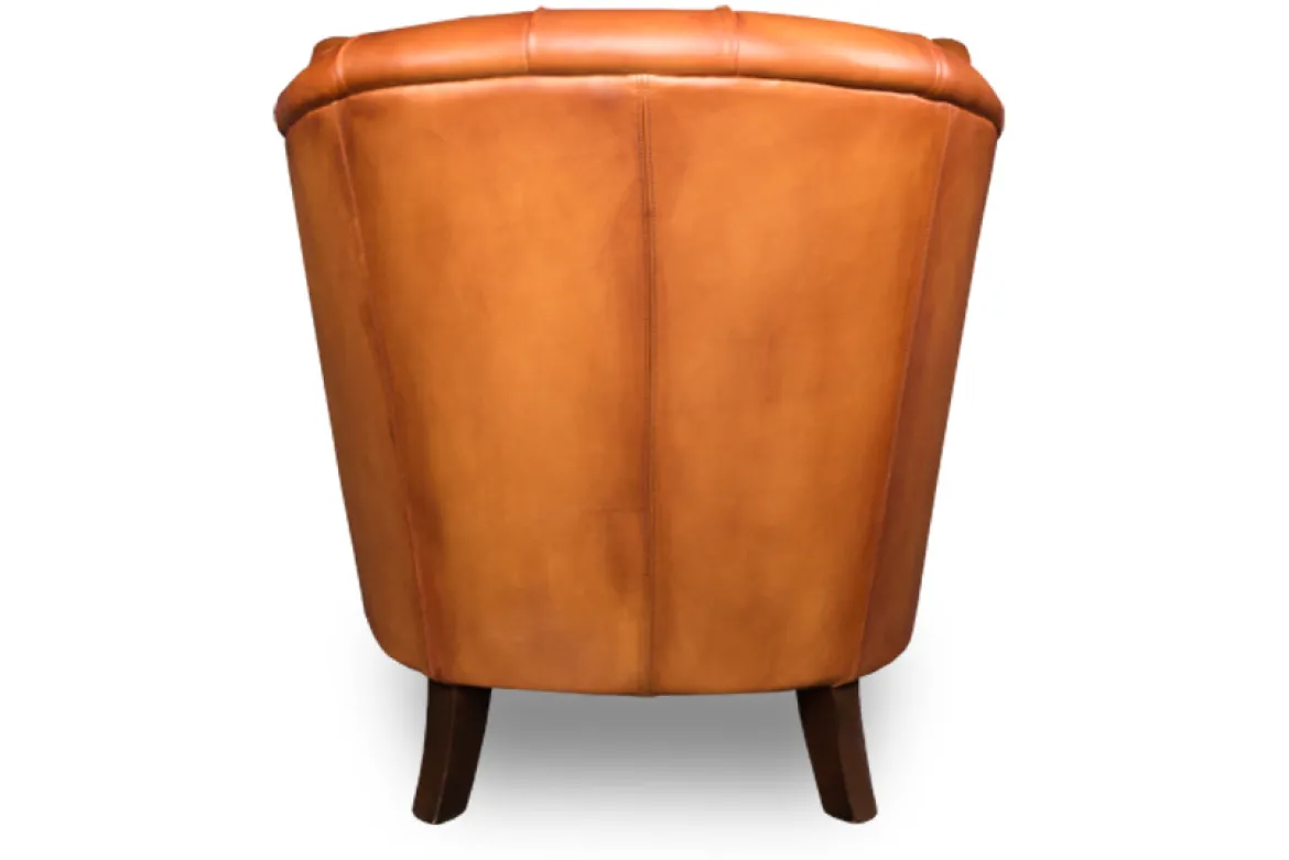 Leder Sessel East Side mit Knöpfung