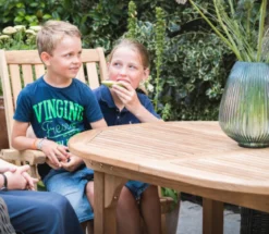 Teak Ausziehtisch Brighton oval 240 cm
